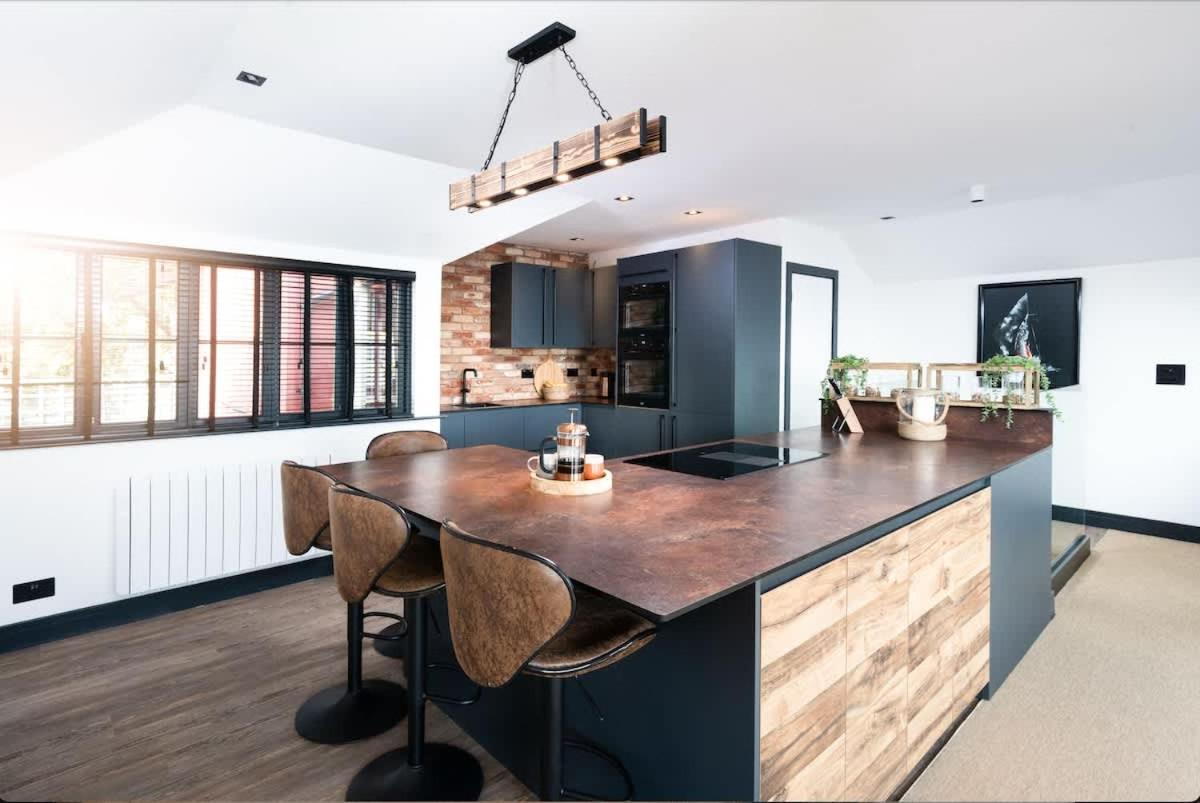Stunning Waterfront Apartment With Spectacular Views & Parking At 'Captains Loft' Falmouth Exteriér fotografie
